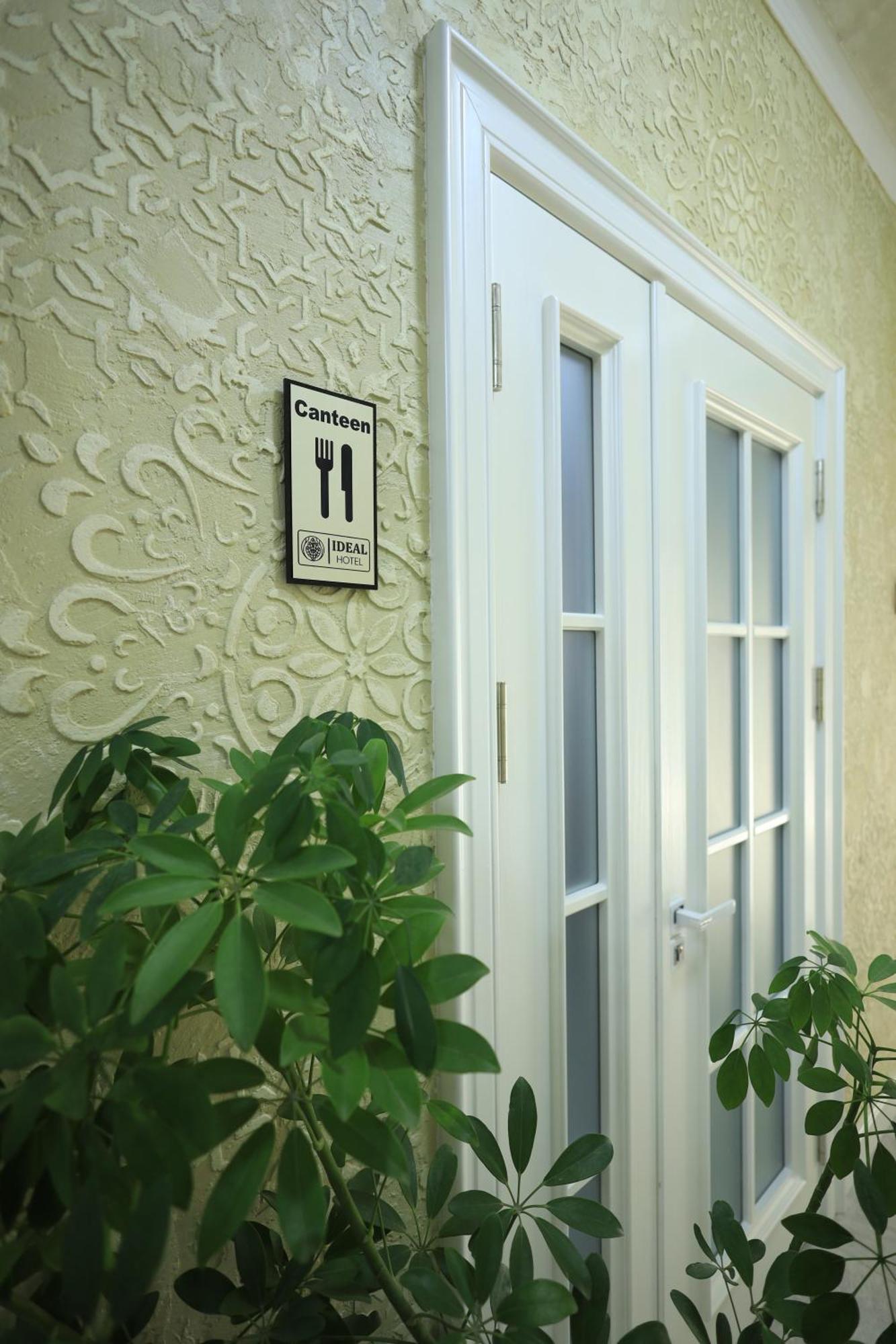 Ideal Hotel Nukus Luaran gambar