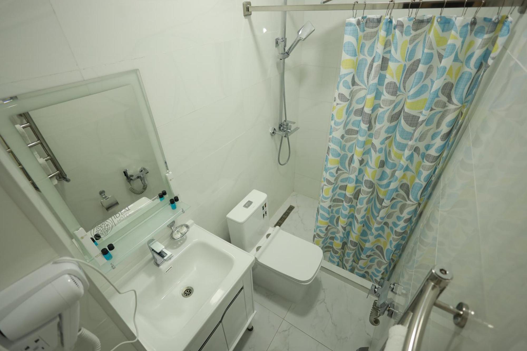 Ideal Hotel Nukus Luaran gambar